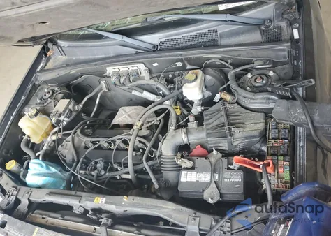 2008 Ford Escape Xlt из США, поврежденный, VIN 1FMCU03Z88KA30466